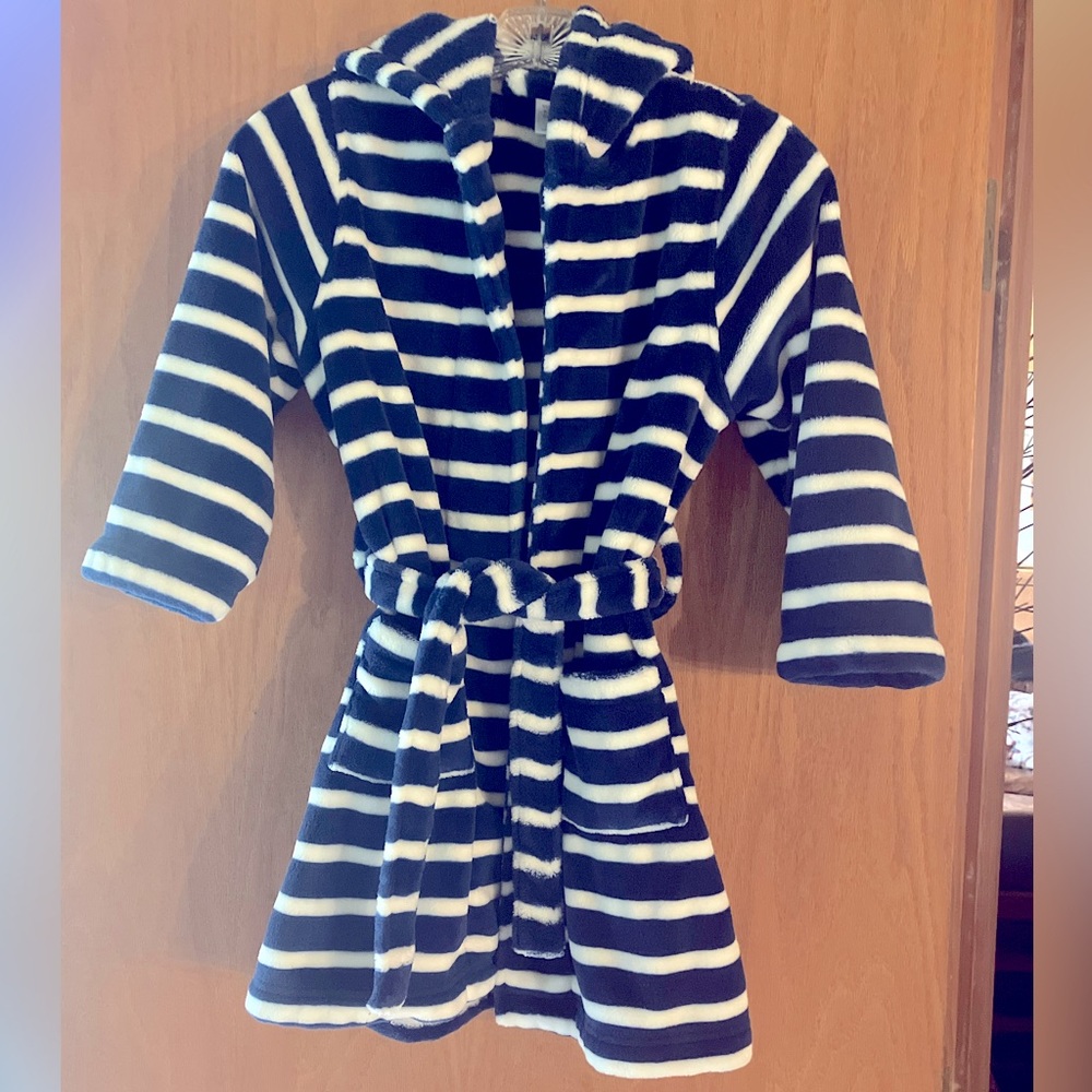 Tucker and Tate plush robe with hood.